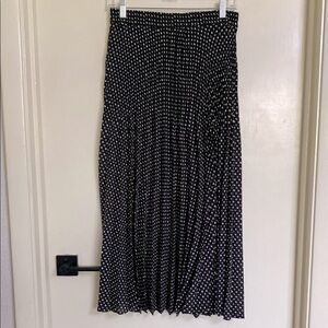Max Studio pleated skirt